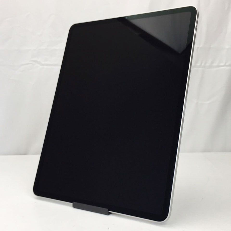 極上美品！】M2チップ搭載！12.9インチiPad Pro 第6世代 (中古